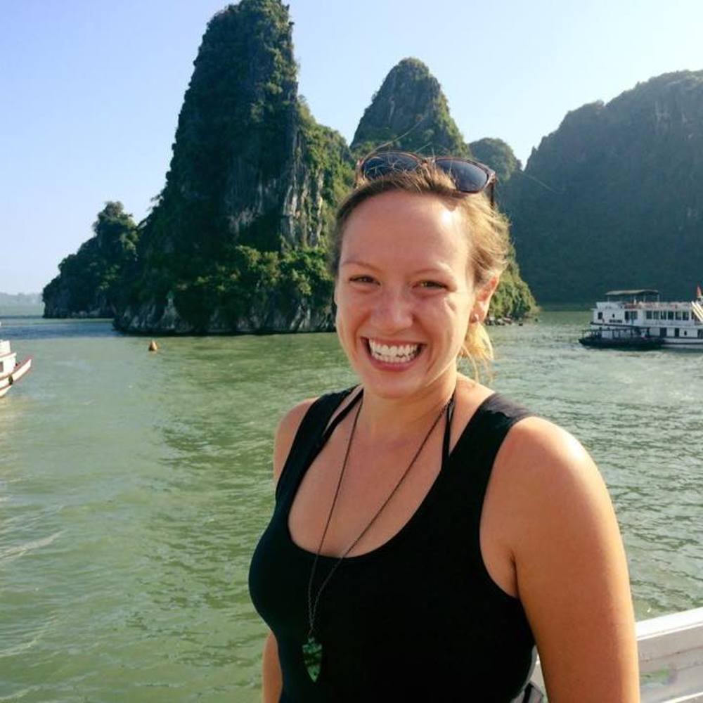 Meet your Posher, Nicole